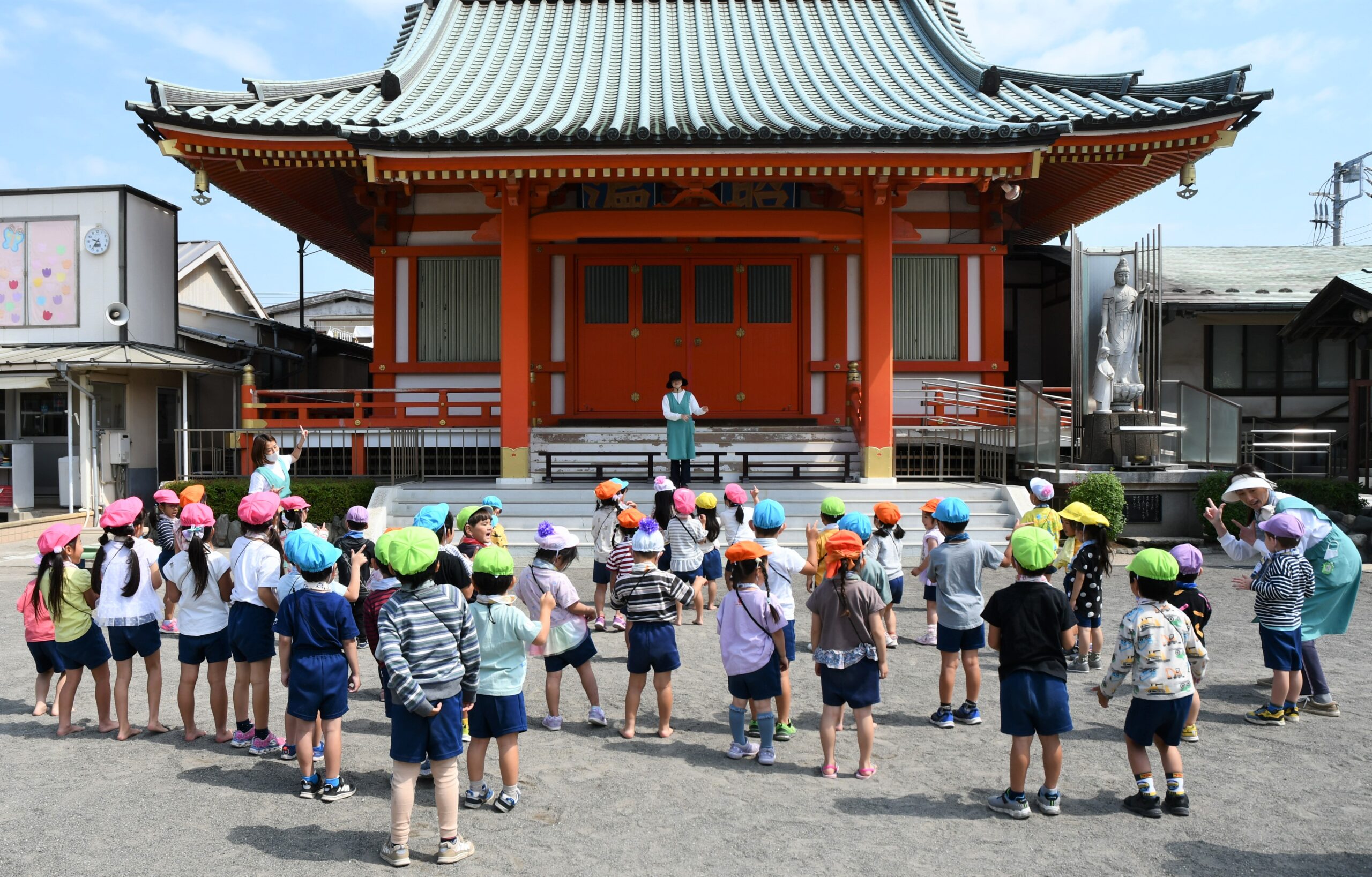 園児はだかプール 